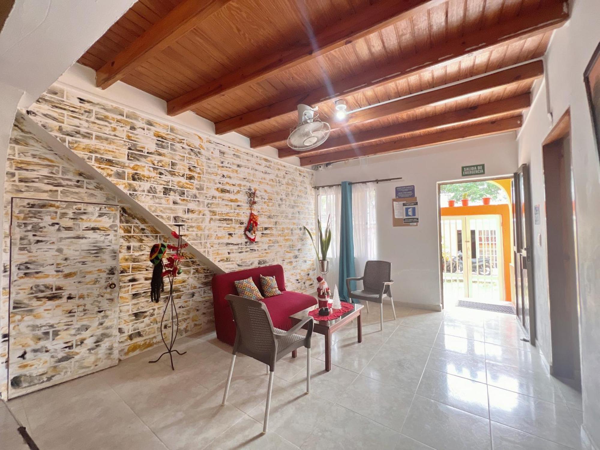 Hostal Mom Mariela Сан-Андрес Экстерьер фото
